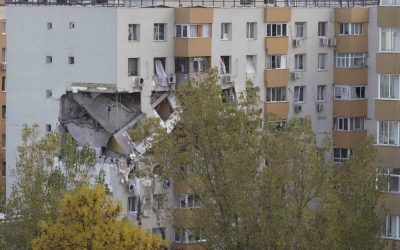 Sectorul 5 dă undă verde consolidării blocului din Rahova afectat de explozie Primăria Sectorului 5 a emis autorizația de construire pentru începerea lucrărilor de consolidare și punere în siguranță a blocului de pe strada Vicina, afectat de explozia din luna octombrie