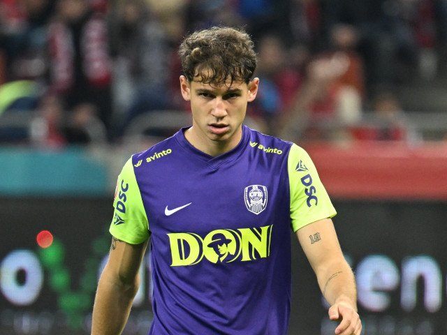 CFR Cluj, gata să vândă un fundaș important: Matei Ilie, curtat de ruși, dar prețul e mare Campioana României, CFR Cluj, pare pregătită să se despartă de unul dintre titularii echipei în viitorul apropiat