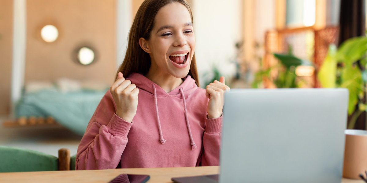 Simularea Evaluării Naționale 2026: Elevii află luni rezultatele Elevii de clasa a VIII-a care au susținut simularea Evaluării Naționale 2026 vor afla luni, 30 martie, notele obținute la probele scrise