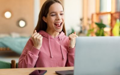 Simularea Evaluării Naționale 2026: Elevii află luni rezultatele Elevii de clasa a VIII-a care au susținut simularea Evaluării Naționale 2026 vor afla luni, 30 martie, notele obținute la probele scrise