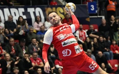 Dinamo București înfruntă Kolstad în Liga Campionilor la Handbal Dinamo București joacă împotriva echipei norvegiene Kolstad în Liga Campionilor la handbal, joi, de la ora 19:45, pe Digi Sport 3