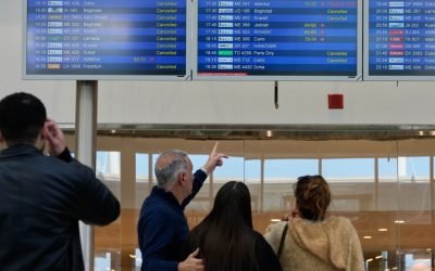 Haos aerian major: Mii de zboruri anulate, sute de mii de pasageri blocați