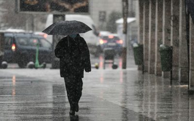 Vremea se schimbă: România, sub avertizări de vânt puternic, ploi și ninsori România se pregătește pentru o schimbare bruscă a vremii