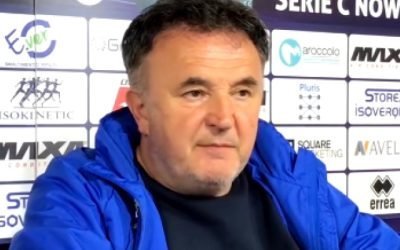 Antrenorul longeviv demisionează după 44 de ani de carieră