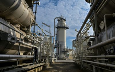 Explozia prețului la gaze lovește Europa: România, în așteptare Prețul gazelor naturale pe piața europeană a explodat, crescând cu până la 40% într-o singură zi și cu aproximativ 75% într-o săptămână la bursa din Amsterdam