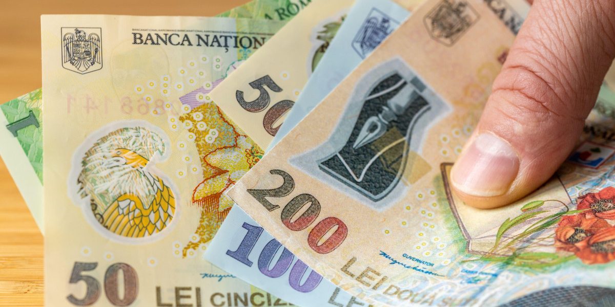 Salariul minim crește: Ce sumă intră în vigoare din iulie?