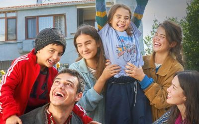 O nouă poveste emoționantă cucerește micile ecrane: „Ai nimănui” vine la Kanal D Serialul turcesc „Ai nimănui” va începe pe 30 martie 2026 la Kanal D, promițând să captiveze telespectatorii cu o poveste despre familie, pierdere și speranță