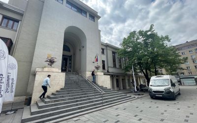 Ciucu anunță primele zone pietonale din centrul Capitalei: Piața Amzei și zona Ateneului, pe lista de priorități Primarul general al Capitalei, Ciprian Ciucu, a dezvăluit într-un interviu acordat G4Media planurile municipalității privind pietonalizarea unor zone din centrul Bucureștiului