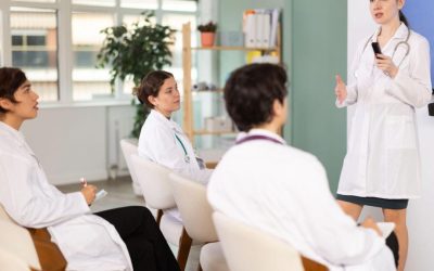 Studenți francezi, respinși la medicină, aleg România: „mai multă franceză”