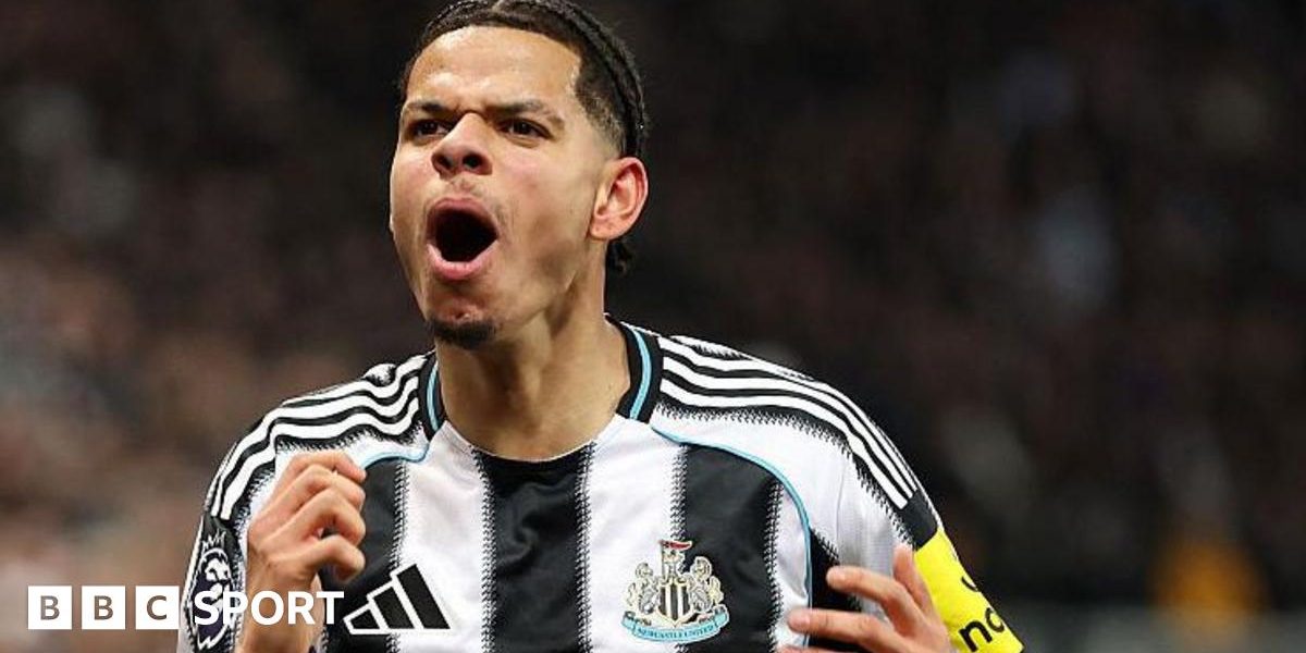 Newcastle și Manchester United încheie un meci spectaculos cu șapte goluri Meciul de la Newcastle dintre Newcastle United și Manchester United s-a încheiat cu un scor spectaculos de 3-2 în favoarea gazdelor