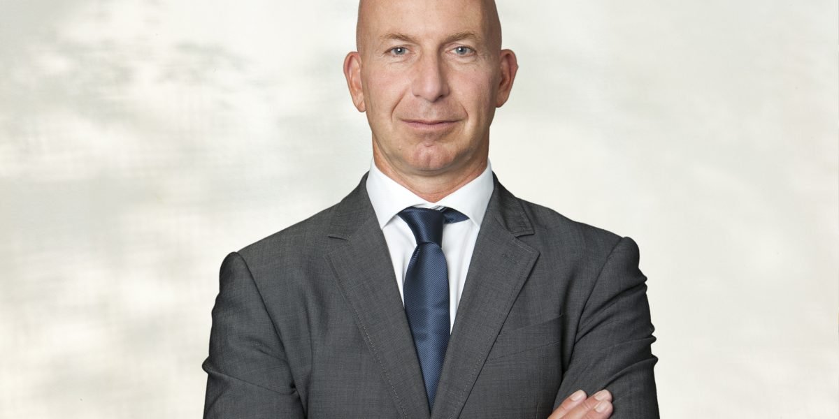 Bob Homan, șeful ING Investment Office, va participa la summitul ZF Capital Markets 2026 Bob Homan, șeful ING Investment Office, va fi prezent online la ZF Capital Markets Summit 2026, pe 16 martie, pentru a discuta despre starea piețelor financiare globale