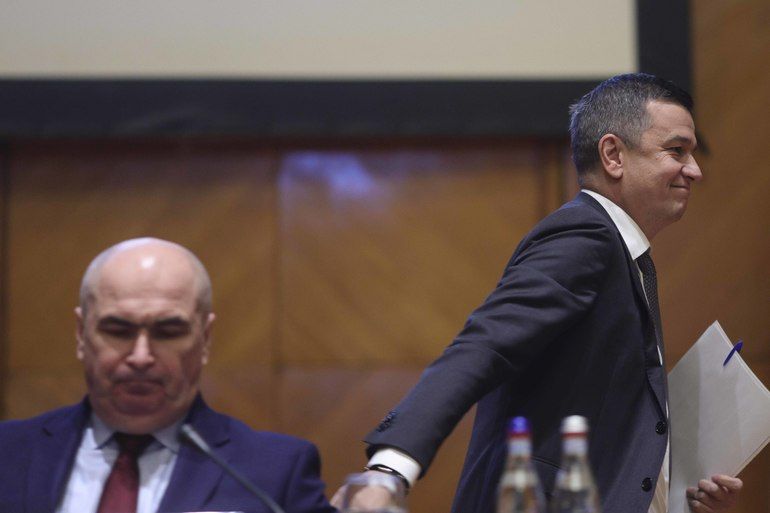 PSD forțează introducerea „pachetului de solidaritate” în buget, în ciuda opoziției PNL București – Partidul Social Democrat (PSD) a depus cel puțin șapte amendamente la bugetul de stat, inițiativă ce contravine protocolului de guvernare, susțin surse din cadrul PNL