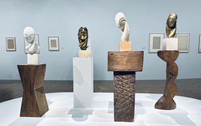 Sculptura lui Brâncuși, estimată la 100 de milioane de dolari, ar putea doborî un record mondial la licitație O sculptură semnată de Constantin Brâncuși este evaluată la 100 de milioane de dolari și ar putea stabili un nou record pentru artistul român la o licitație organizată de Christie’s în New York în luna mai