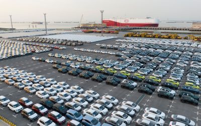 BYD depășește Tesla la vânzări, dar profitul scade pe fondul concurenței acerbe Grupul chinez BYD Co