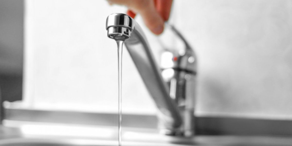 Probleme cu calitatea apei în județul Alba: bacterii în unele localități și plumb în instalații vechi Analizele efectuate de Direcția de Sănătate Publică (DSP) Alba au relevat o serie de neconformități în ceea ce privește calitatea apei potabile în județ, în cursul anului trecut