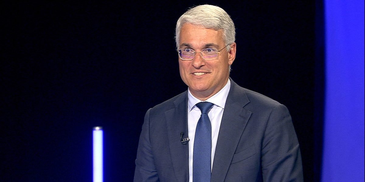 Pîslaru, ironic după moțiunea simplă împotriva sa: „O mare bucurie”