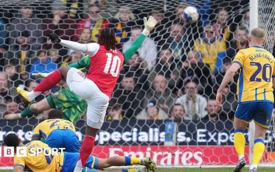 Eze, eroul lui Arsenal în Cupa Angliei: „Tunarii” trec de Mansfield, dar nu fără emoții Arsenal a trecut cu bine de testul din Cupa Angliei, dar a avut serios de tras pentru a elimina pe Mansfield Town, o echipă din eșalonul inferior