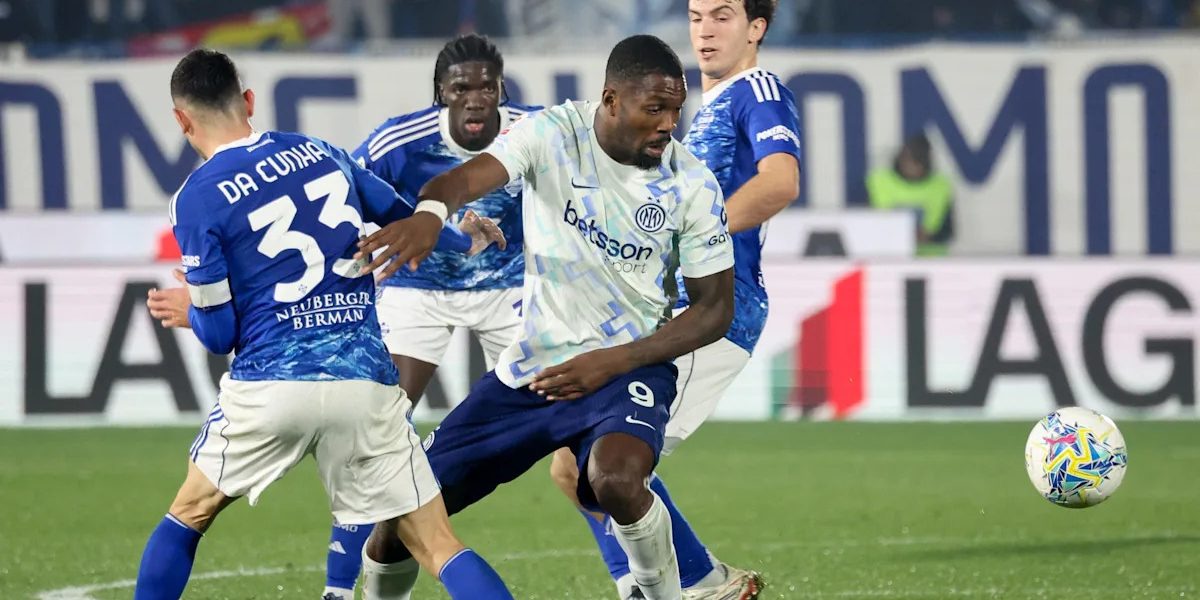 Como și Inter se anulează reciproc într-un meci arid din Cupa Italiei Como și Inter au remizat alb, 0-0, în prima manșă a semifinalei Cupei Italiei, un rezultat care lasă calificarea deschisă pentru meciul retur de pe San Siro