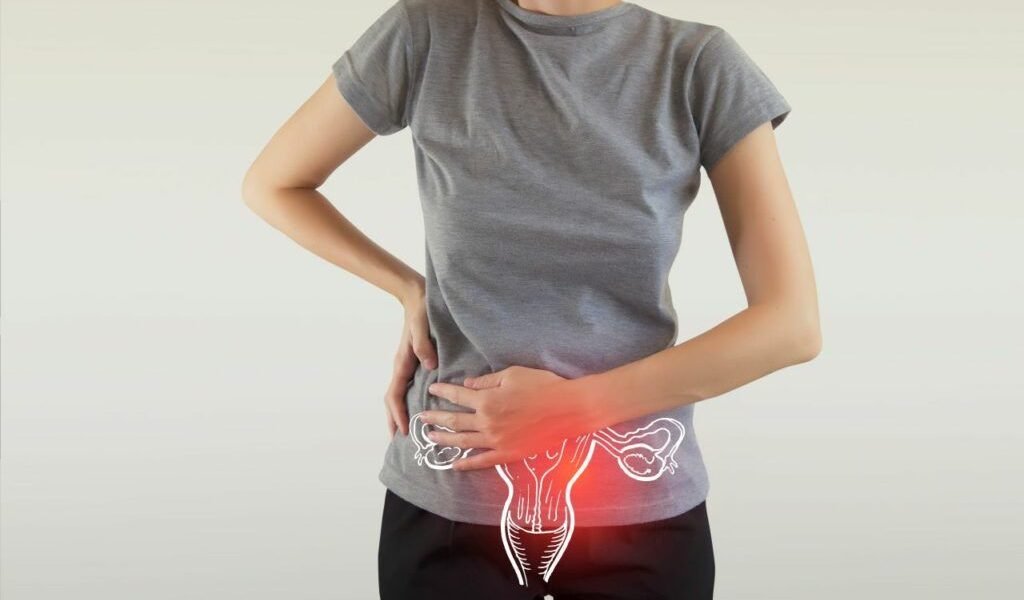 Patru semne ignorate de femei, legate de cancerul ovarian