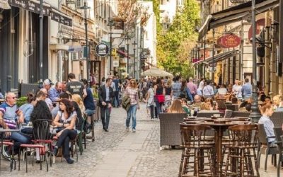 Poliția locală verifică nivelul de zgomot din cluburi