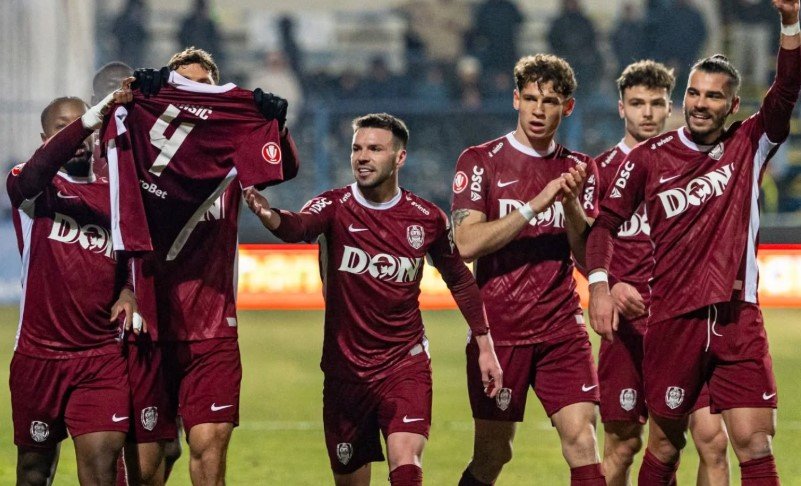 CFR Cluj, gata să vândă un alt jucător important: Matei Ilie pe lista de transferuri Echipa de fotbal CFR Cluj este dispusă să se despartă de fundașul central Matei Ilie (23 de ani) în perioada de mercato din vară
