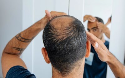 O nouă speranță pentru cei afectați de căderea părului: cercetătorii au reușit să creeze foliculi de păr funcționali în laborator Un nou studiu științific aduce o veste promițătoare pentru persoanele care suferă de căderea părului
