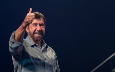 Chuck Norris împlinește 86 de ani: de la campion la erou de acțiune și simbol cultural Astăzi, 10 martie 2026, actorul american Carlos Ray „Chuck” Norris, cunoscut în întreaga lume pentru rolurile sale memorabile în filmele de acțiune și serialele de televiziune, aniversează 86 de ani