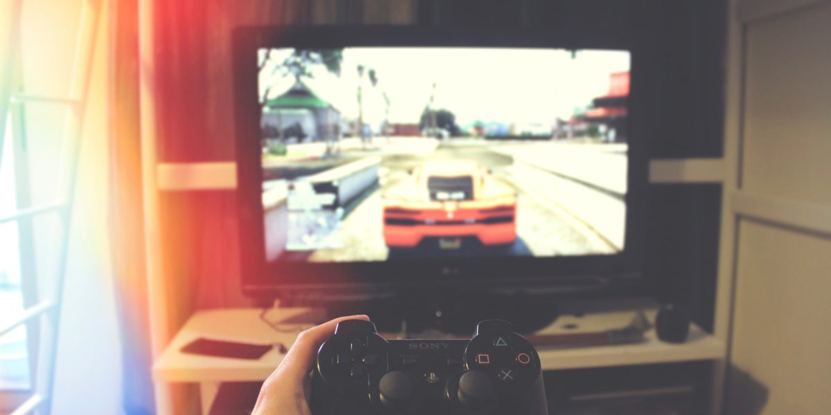 Scumpire pentru PlayStation 5: Consola Sony devine mai scumpă din cauza inflației Sony a anunțat o majorare a prețului pentru consola PlayStation 5, invocând factori economici globali