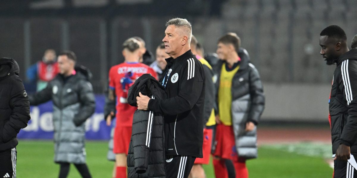 Bergodi, suspendat pentru meciul cu FCSB Antrenorul echipei U Cluj, Cristiano Bergodi, nu va putea sta pe banca tehnică la meciul cu FCSB din ultima etapă a sezonului regulat al SuperLigii