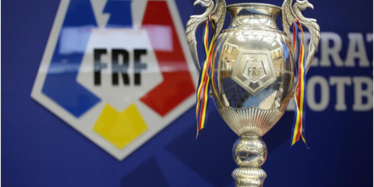 Patru echipe se luptă pentru trofeul Cupei României Betano și un loc în Europa League Universitatea Cluj, FC Argeș, Universitatea Craiova și Dinamo sunt cele patru formații care s-au calificat în semifinalele Cupei României Betano