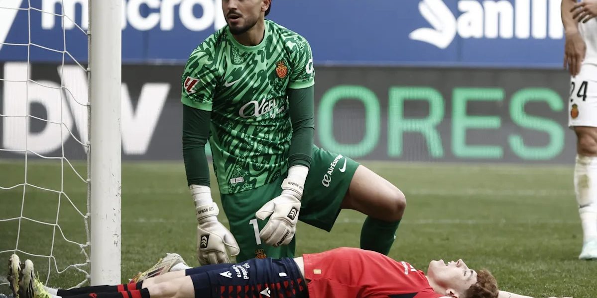 Osasuna salvează un punct dramatic în fața Mallorcăi, cu un gol marcat în prelungiri Pamplona, 8 martie – Un meci spectaculos și plin de răsturnări de situație a avut loc sâmbătă, pe terenul echipei Osasuna, unde gazdele au reușit să smulgă un egal dramatic în fața Mallorcăi, scor 2-2, grație unui gol marcat în minutul 94 de Ante Budimir