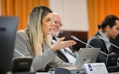 Moțiunea împotriva ministrului Mediului, Diana Buzoianu, respinsă de Senat Moțiunea simplă împotriva ministrului Mediului, Diana Buzoianu, a fost respinsă luni de plenul Senatului