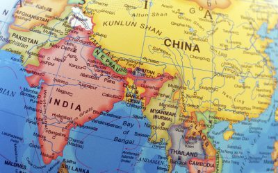 Ucraineni și un cetățean american, reținuți în India pentru legături cu grupări rebele din Myanmar Poliția antiteroristă indiană a reținut șase cetățeni ucraineni și un american, acuzați de intrare ilegală în Myanmar, unde ar fi antrenat grupări rebele implicate în lupte cu armata, conform informațiilor apărute marți în presa locală