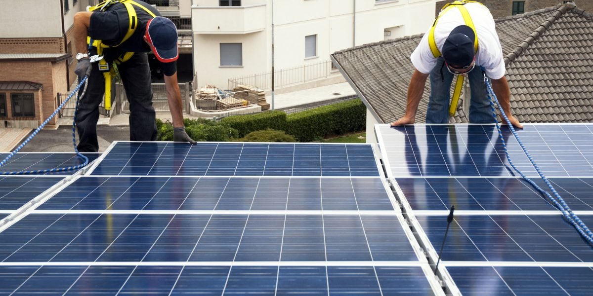 Prosumatorii, la pas cu legea: Șef anre, „lucru îmbucurător”