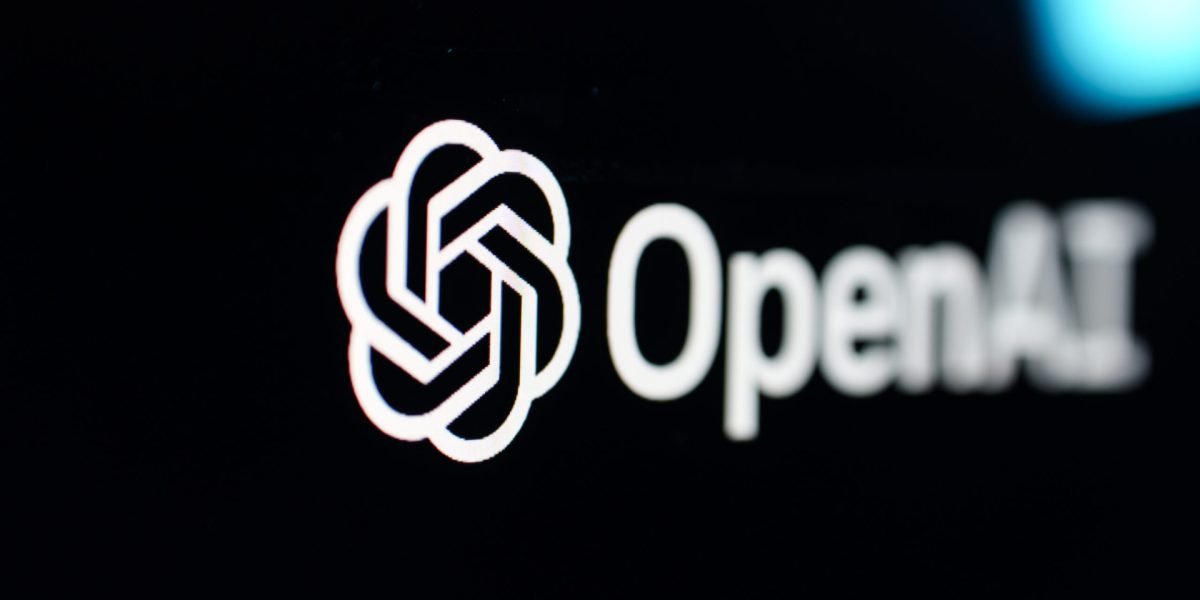 Britannica și Merriam-Webster dau în judecată OpenAI pentru încălcarea drepturilor de autor Enciclopedia Britannica și dicționarul Merriam-Webster au deschis un proces împotriva companiei OpenAI, cea care a dezvoltat platforma de inteligență artificială ChatGPT