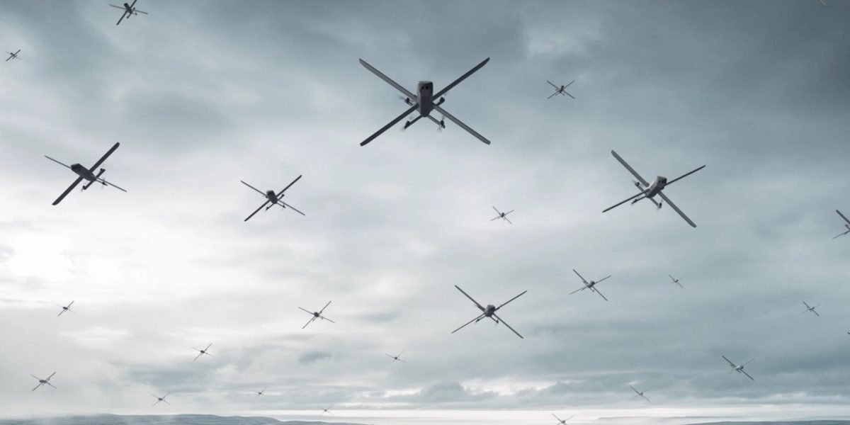 Dronele rusești, o prezență constantă în apropierea spațiului aerian românesc Ministrul Apărării Naționale, Radu Miruță, a declarat că dronele implicate în conflictul din Ucraina intră, uneori, preț de câteva secunde în spațiul aerian românesc