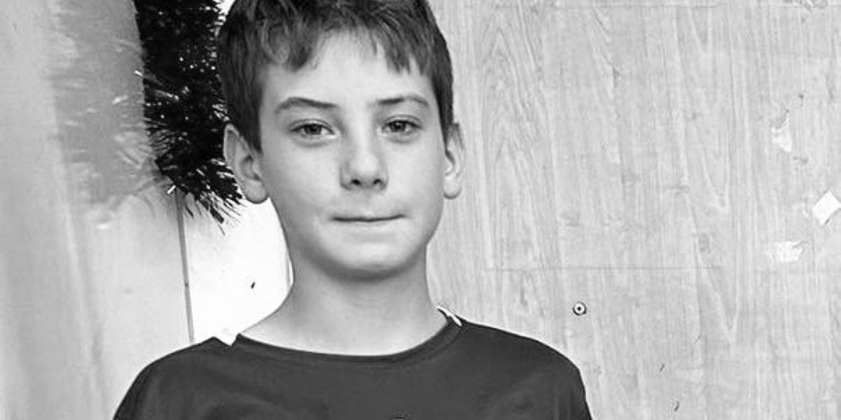 Un elev de clasa a VIII-a din Ipotești, Dănuț, a murit marți, 3 martie, în timpul orei de sport, în urma unui stop cardio-respirator