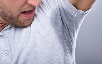 Transpirația excesivă, o problemă subestimată care afectează milioane de români Transpirația este un proces fiziologic normal, dar excesul poate semnala o afecțiune medicală numită hiperhidroză