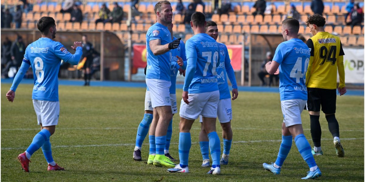 Liga a 2-a: FC Voluntari și FC Bacău deschid etapa a 20-a Etapa a 20-a din Liga a 2-a se apropie cu pași repezi, cu doar două runde rămase până la finalul sezonului regulat și stabilirea echipelor care vor lupta pentru promovare în play-off