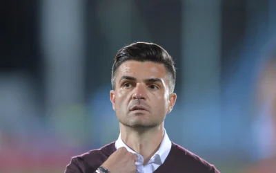 Bratu debutează cu un egal pe banca Metaloglobusului Florin Bratu a debutat pe banca tehnică a echipei Metaloglobus cu un rezultat de egalitate, 2-2, în meciul disputat în deplasare cu UTA Arad, în etapa a 30-a a Superligii