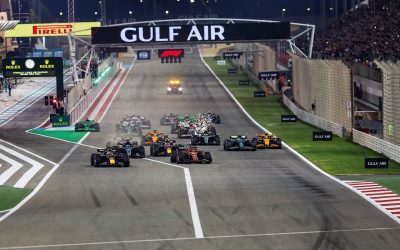 Formula 1, zguduită de conflictul din Orientul Mijlociu: două curse anulate Sezonul de Formula 1 va fi mai scurt decât era planificat inițial, după ce conducerea competiției a decis anularea a două Mari Premii din cauza conflictului din Orientul Mijlociu