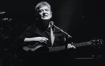 A murit Iulian „Mugurel” Vrabete, basistul trupei Holograf Iulian „Mugurel” Vrabete, basistul legendar al trupei Holograf, a încetat din viață, lăsând în urmă o carieră de peste patru decenii în muzica rock românească