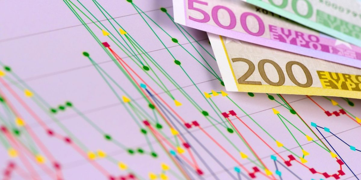 Autoritatea de Supraveghere Financiară (ASF) a aprobat prospectul de emisiune pentru obligațiunile Alpha Builders Group SA, deschizând calea dezvoltatorului imobiliar pentru a atrage 3 milioane de euro de la investitori