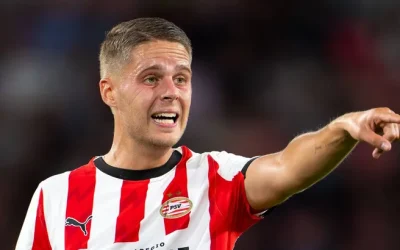 PSV Eindhoven așteaptă AZ Alkmaar în lupta pentru titlu Echipa PSV Eindhoven, lider detașat în Eredivisie, primește vizita celor de la AZ Alkmaar sâmbătă seară, într-un meci crucial din etapa a 26-a a sezonului 2025-2026