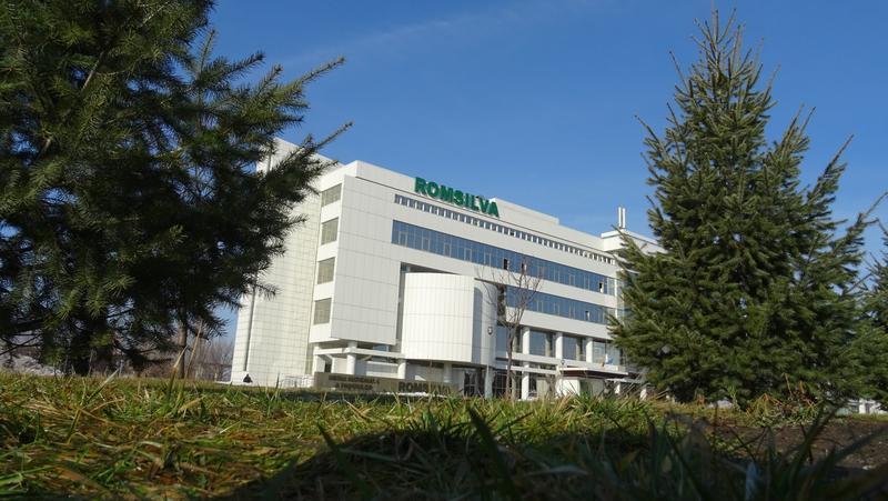 Romsilva, în reformă: Numărul directorilor se înjumătățește Guvernul României a aprobat, joi, reorganizarea Romsilva, o măsură care va duce la reducerea drastică a numărului de directori din cadrul Regiei Naționale a Pădurilor