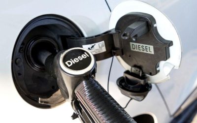 Guvernul prelungește schema de ajutor pentru transportatori, pe fondul apropierii prețului motorinei de 10 lei Ministerul Finanțelor a supus joi dezbaterii publice un proiect de Hotărâre de Guvern care prevede prelungirea schemei de ajutor de stat destinată transportatorilor