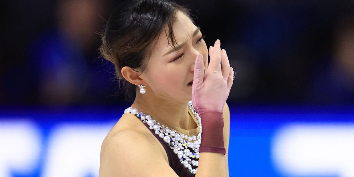 Sakamoto, regina gheții: al patrulea titlu mondial pentru patinatoarea japoneză Praga a fost gazda unui spectacol de patinaj artistic de excepție, unde Kaori Sakamoto, sportiva japoneză, a strălucit și a cucerit al patrulea titlu mondial din carieră