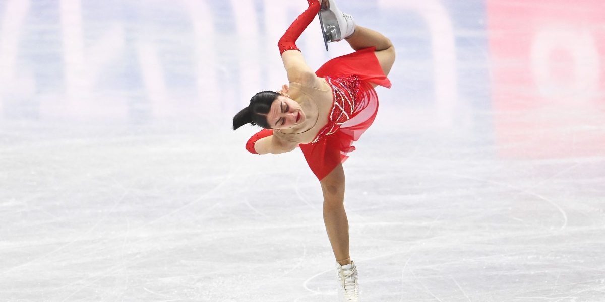 Julia Sauter, emoții puternice la mondiale: atac de panică și calificarea la limită Praga a fost scena unei zile cu emoții puternice pentru patinatoarea română Julia Sauter, prezentă la Campionatele Mondiale de patinaj artistic