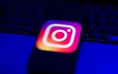 Instagram renunță la criptarea end-to-end pentru mesajele private Platforma Instagram, deținută de Meta, va elimina criptarea end-to-end (E2EE) pentru mesajele private, o mișcare surprinzătoare având în vedere că aceeași companie a promovat intens această tehnologie pentru securizarea conversațiilor