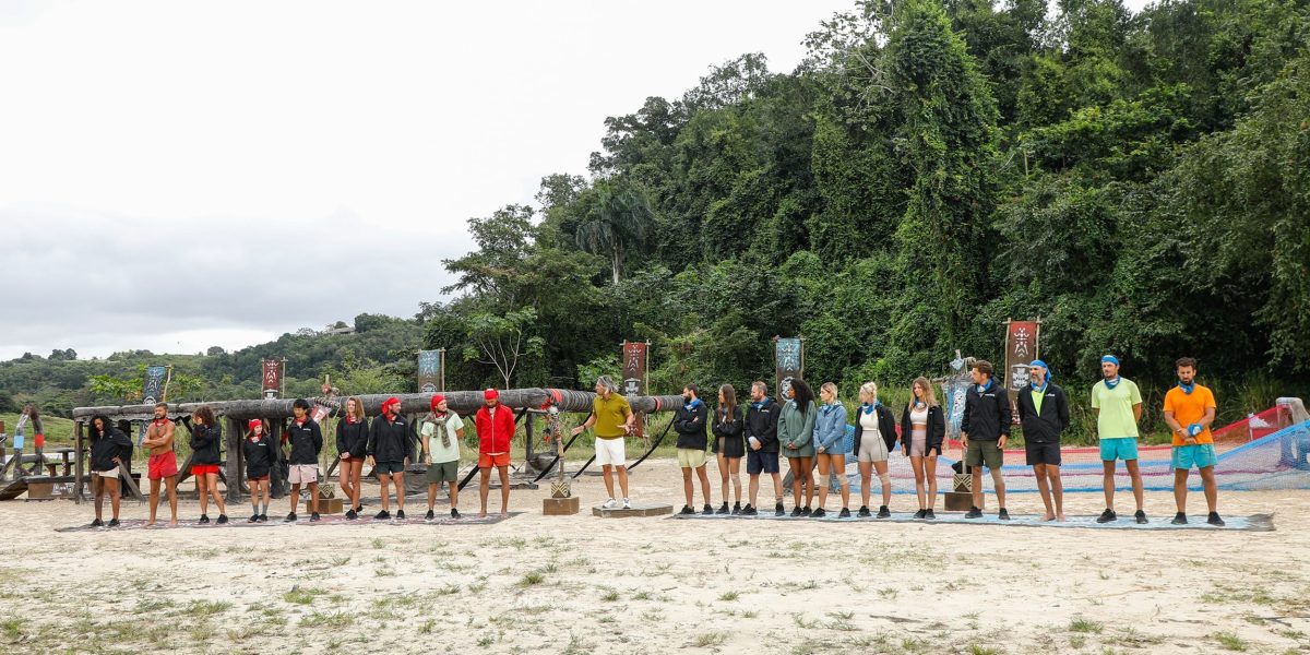 Survivor România: Duelul se încinge pe traseu Seara aceasta și mâine, telespectatorii Antena 1 și abonații AntenaPLAY vor avea parte de noi ediții incendiare Survivor România, de la ora 20:00